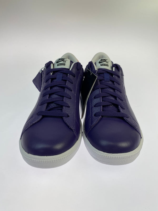 【未使用品】【メンズ】 NIKE ナイキ × SUPREME シュプリーム 13SS 556045-516 SB TENNIS CLASSIC INK WHITE SPORT RED 靴 シューズ スニーカー 160-260517-AS-7-min サイズ：28cm カラー：INK/WHITE-SPORT RED 万代Net店