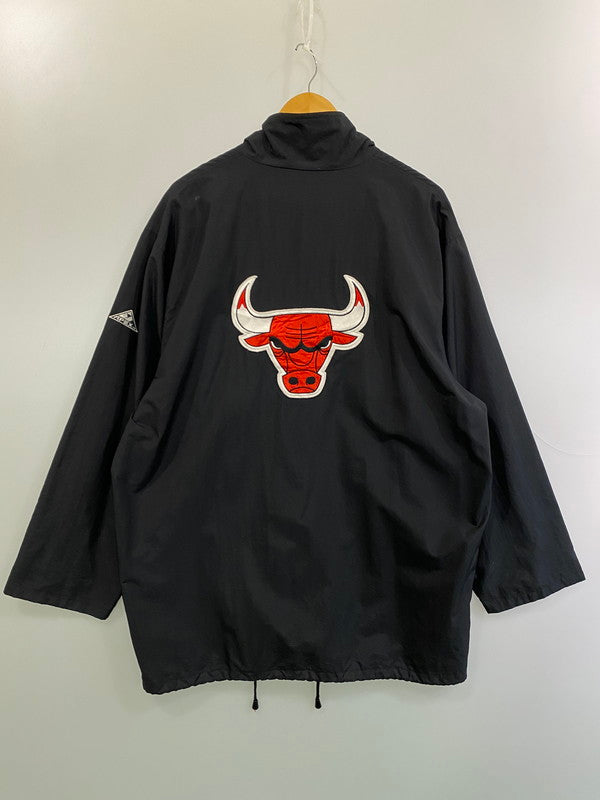 【中古品】【メンズ】 NBA BY APEX ONE エヌビーエー バイ エイペックス ワン 90's CHICAGO BULLS ZIP UP JACKET 90年代 シカゴ・ブルズ ジップアップジャケット アウター 146-260607-SH-08-hon サイズ：L カラー：ブラック 万代Net店