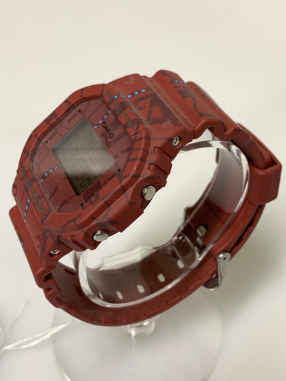 【中古美品】【メンズ/レディース】 CASIO カシオ G-SHOCK TREASURE HUNT SERIES DW-5600SBY-4DR トレジャーハント シリーズ クォーツ腕時計 196-260715-yn-40-min カラー：レッド 万代Net店