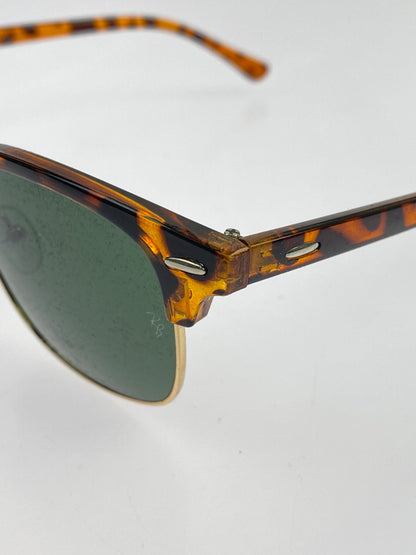 【中古品】【メンズ/レディース】 RAY-BAN レイバン CLUBMASTER CLASSIC RB3016 クラブマスター クラシック サングラス 52□21-140 203-260521-em-06-min カラー：ハバナ/グリーンクラシック 万代Net店