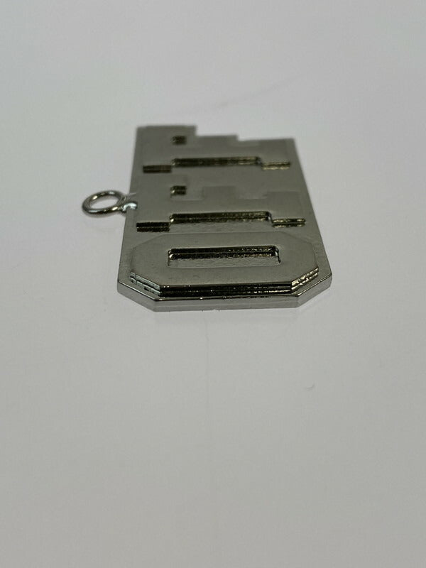 【中古品】【メンズ/レディース】 OFF WHITE オフホワイト OMOB007F7253019 OFF NECKLACE TOP ネックレストップ 192-260513-KS-02-min カラー：シルバー 万代Net店