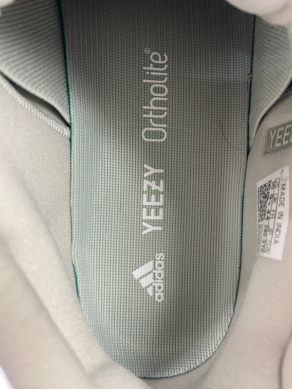 【中古品】【メンズ】 ADIDAS アディダス YEEZY BOOST 700 靴 シューズ スニーカー 161-260517-AS-23-min サイズ：28cm カラー：グレー系 万代Net店