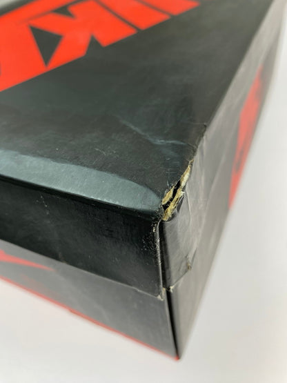 【中古美品】【メンズ】 NIKE ナイキ AIR JORDAN 1 RETRO HIGH OG 555088-180 エアジョーダン 1 レトロ ハイ オリジナル スニーカー 靴 160-260607-SH-25-hon カラー：WHITE/BLACK-ELECTRO ORANGE 万代Net店