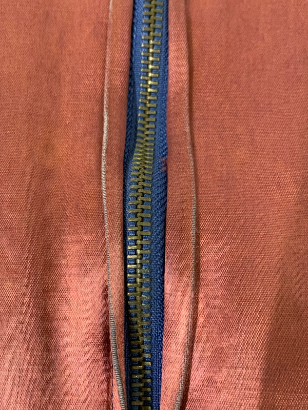 【現状渡し品】【メンズ】 SUGAR CANE シュガーケーン TALON ZIP スカジャン 145-260523-zi-08-min サイズ：40R カラー：ゴールド/ブラウンレッド系 万代Net店