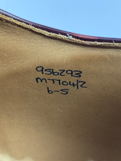 【中古品】【メンズ】 QUILP by TRICKER'S クイルプ バイ トリッカーズ PUNCHED CAP GHILLIE SHOES M7704 パンチドキャップ ギリーシューズ 革靴 ビジネスシューズ 164-260523-kk-11-min サイズ：6 1/2 カラー：バーガンディー 万代Net店