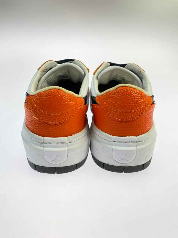 【中古品】【レディース】 NIKE ナイキ WOMEN'S AIR JORDAN 1 LOW SE ELEVATE BRILLIANT ORANGE FD9100-801 ウィメンズ エアジョーダン1 ロー SE エレベート スニーカー 166-260521-em-64-min サイズ：24.0cm カラー：ブリリアントオレンジ 万代Net店