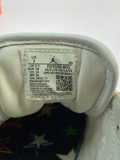 【中古品】【レディース】 NIKE ナイキ WOMEN'S AIR JORDAN 1 LOW SE ELEVATE BRILLIANT ORANGE FD9100-801 ウィメンズ エアジョーダン1 ロー SE エレベート スニーカー 166-260521-em-64-min サイズ：24.0cm カラー：ブリリアントオレンジ 万代Net店