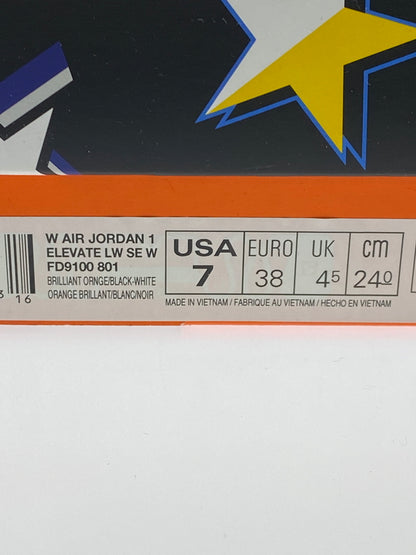 【中古品】【レディース】 NIKE ナイキ WOMEN'S AIR JORDAN 1 LOW SE ELEVATE BRILLIANT ORANGE FD9100-801 ウィメンズ エアジョーダン1 ロー SE エレベート スニーカー 166-260521-em-64-min サイズ：24.0cm カラー：ブリリアントオレンジ 万代Net店