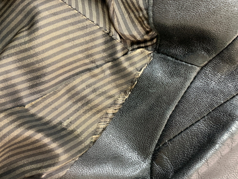 【現状渡し品】【メンズ】 SALVATORE FERRAGAMO サルヴァトーレフェラガモ イタリア製 REAL LEATHER COAT リアル レザー コート アウター 141-260526-jt-21-min サイズ：60 カラー：ブラック 万代Net店