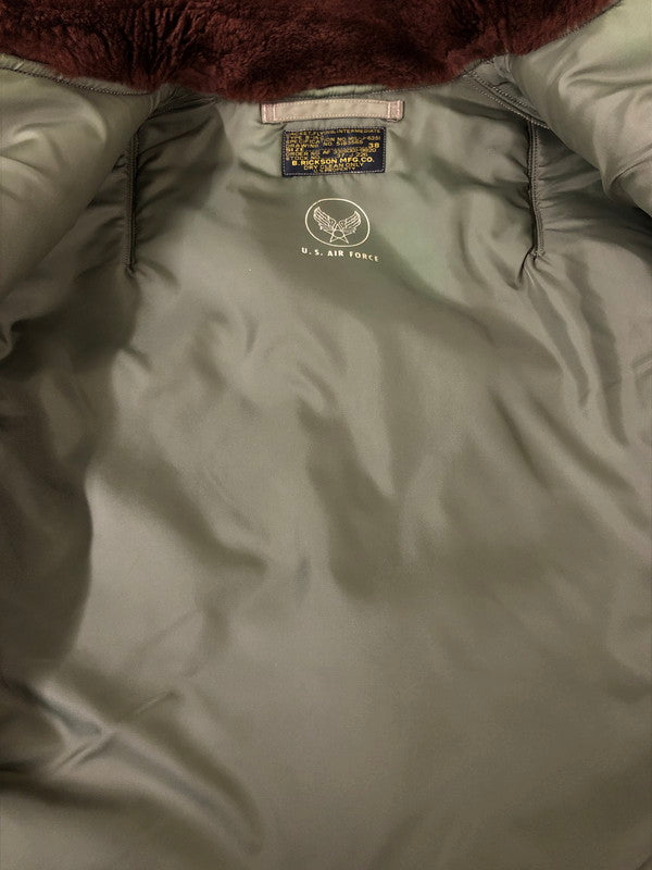 【中古品】【メンズ】 BUZZ RICKSON'S バズリクソンズ B-15C FLIGHT JACKET フライトジャケット アウター 145-260520-AS-2-min サイズ：38 カラー：カーキ 万代Net店