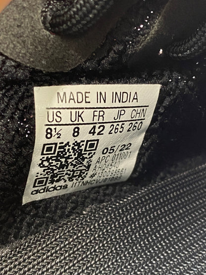 【未使用品】【メンズ】 adidas アディダス YEEZY BOOST 350 V2 HQ4540 イージー ブースト 350 V2 スニーカー 靴 161-260523-kk-06-min カラー：ONYX/ONYX/ONYX 万代Net店