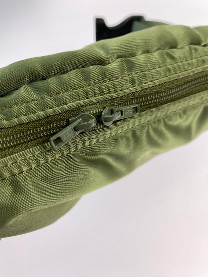【中古品】【メンズ】 PORTER ポーター TANKER SHOULDER BAG ショルダーバッグ 鞄 188-260805-zi-35-min カラー：グリーンカーキ 万代Net店