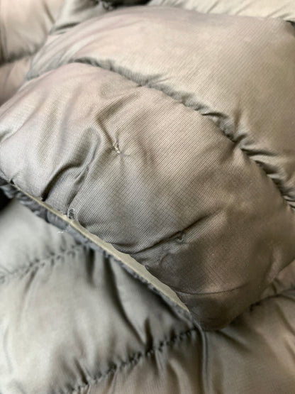 【中古品】【メンズ】 ARC'TERYX アークテリクス CERIUM LT JACKET 18014 セリウム LT ジャケット アウター ダウンジャケット 144-260526-jt-14-min サイズ：S カラー：オリーブ 万代Net店