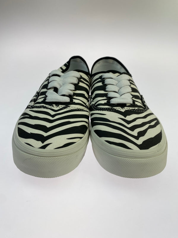 【中古美品】【メンズ】 VANS バンズ ヴァンズ AUTHENTIC VN000D7YZBR オーセンティック スニーカー 靴 162-260523-kk-09-min カラー：ANIMALIER ZEBRA 万代Net店