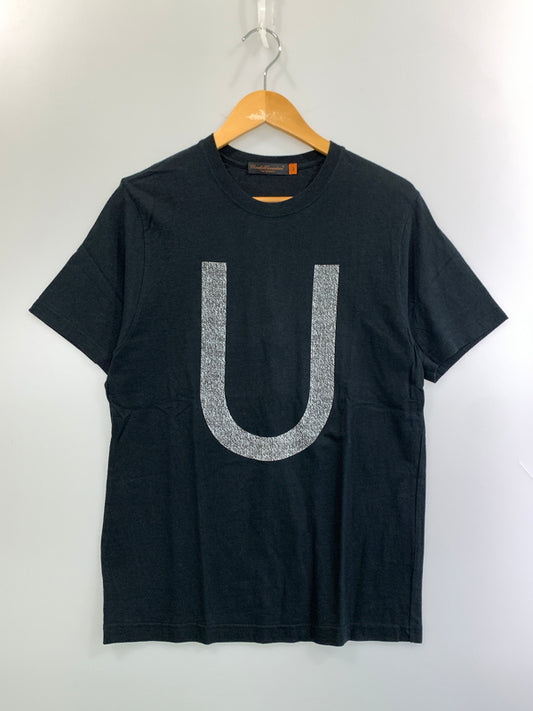 【中古品】【メンズ】 UNDERCOVER アンダーカバー U LOGO TEE 半袖Tシャツ ショートスリーブ 140-260531-AS-31-min サイズ：2 カラー：ブラック 万代Net店