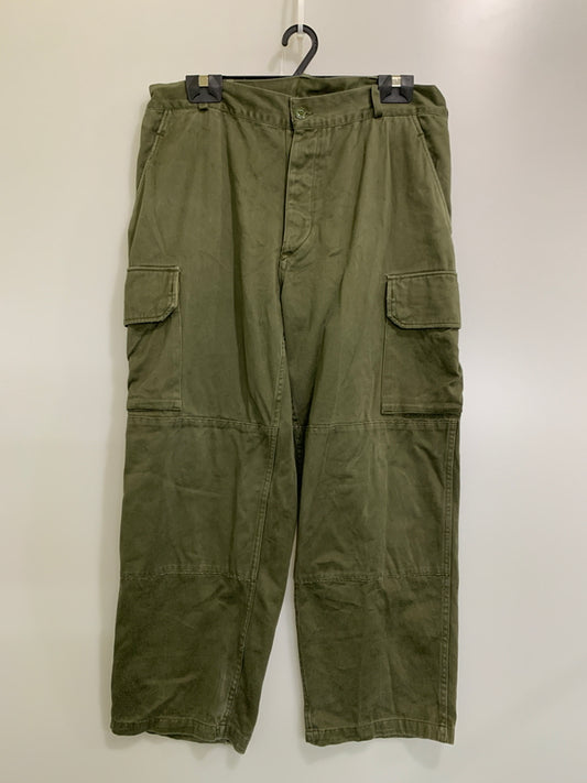 【現状渡し品】【メンズ】 VINTAGE ヴィンテージ K2027 PANTALON M64 CARGO MILITARY PANTS カーゴミリタリーパンツ 157-260523-zi-22-min サイズ：不明 カラー：グリーンカーキ 万代Net店