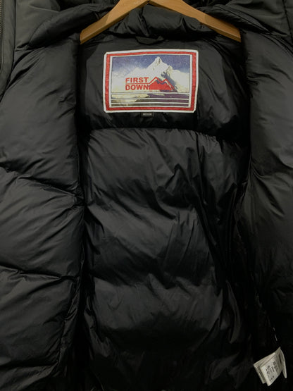 【中古品】【メンズ】 FIRST DOWN ファーストダウン 223-1514 HOODED DOWN JACKET ダウンジャケット アウター 144-260531-AS-23-min サイズ：M カラー：ブラック/グレー 万代Net店
