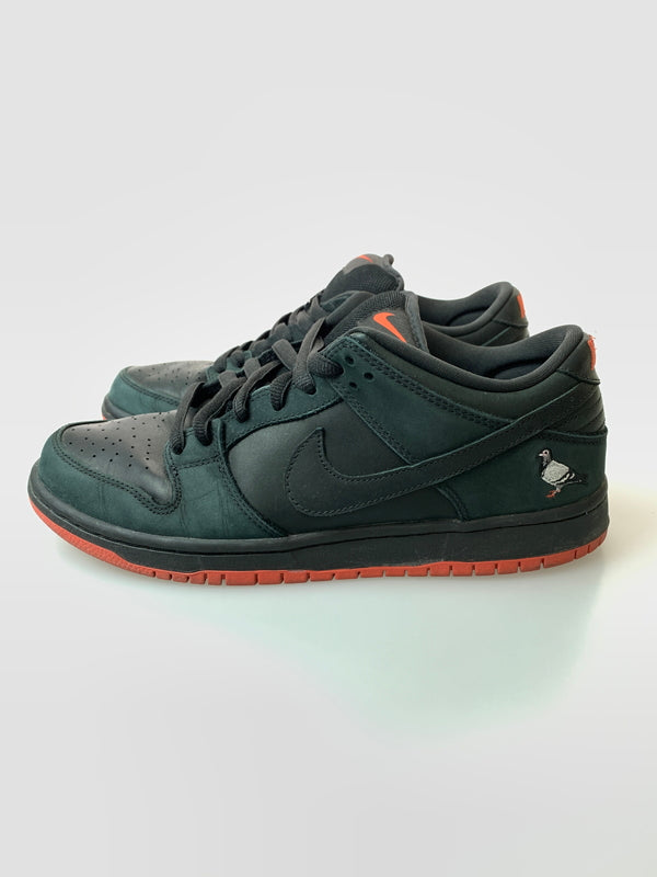 【中古品】【メンズ】 NIKE SB ナイキエスビー DUNK LOW TRD QS 883232-008 BLACK PIGEON ダンク ロー ブラック ピジョン スニーカー 靴 160-260526-jt-01-min サイズ：US 9 27.0cm カラー：ブラック 万代Net店