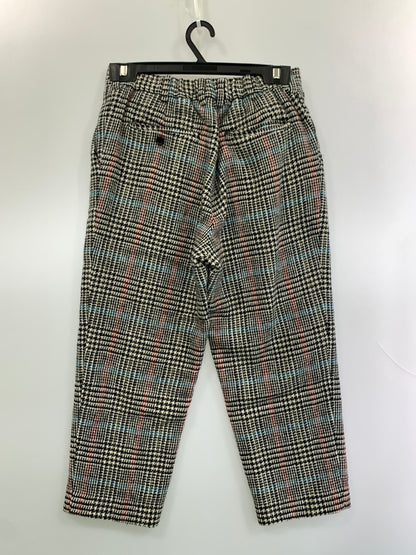 【中古品】【メンズ】 MARKAWARE マーカウェア CLASSIC FIT TROUSERS ORGANIC WOOL CHECK SERGE A19C-02PT02C クラシック フィット トラウザーズ オーガニック ウール チェック サージ パンツ ボトムス 151-260529-yn-32-min サイズ：2 カラー：ブラック 万代Net店