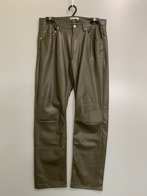 【中古品】【メンズ】 ROLD SKOV ロールド スコフ ECO LEATHER LOOSE BIKER PANTS エコ レザー ルーズ バイカーパンツ メンズ ボトムス 152-260530-KS-35-min サイズ：M カラー：ブラウン 万代Net店