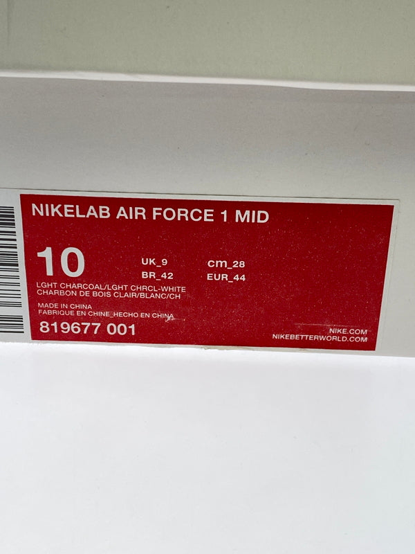 【中古品】【メンズ】 NIKE ナイキ NIKELAB AIR FORCE 1 MID 819677-001 ナイキラボ エア フォース 1 ミッド スニーカー 靴 160-260523-kk-04-min カラー：LGHT CHARCOAL/LGHT CHRCL-WHITE 万代Net店