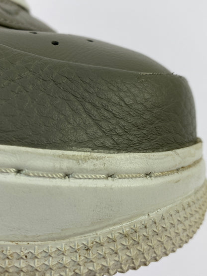 【中古品】【メンズ】 NIKE ナイキ NIKELAB AIR FORCE 1 MID 819677-001 ナイキラボ エア フォース 1 ミッド スニーカー 靴 160-260523-kk-04-min カラー：LGHT CHARCOAL/LGHT CHRCL-WHITE 万代Net店