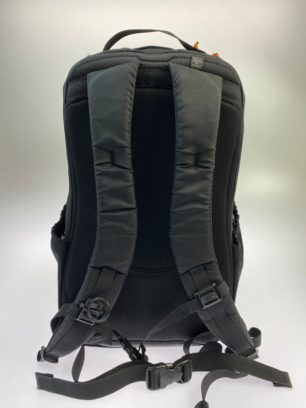 【中古品】【メンズ】 ARC'TERYX アークテリクス 26507-118945-04 19 BEAMS別注 MANTIS 26L DAYPACK デイパック リュック カバン 188-260607-AS-10-min カラー：ブラック 万代Net店