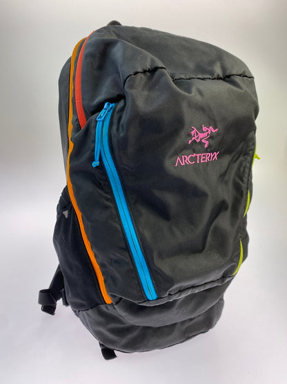 【中古品】【メンズ】 ARC'TERYX アークテリクス 26507-118945-04 19 BEAMS別注 MANTIS 26L DAYPACK デイパック リュック カバン 188-260607-AS-10-min カラー：ブラック 万代Net店