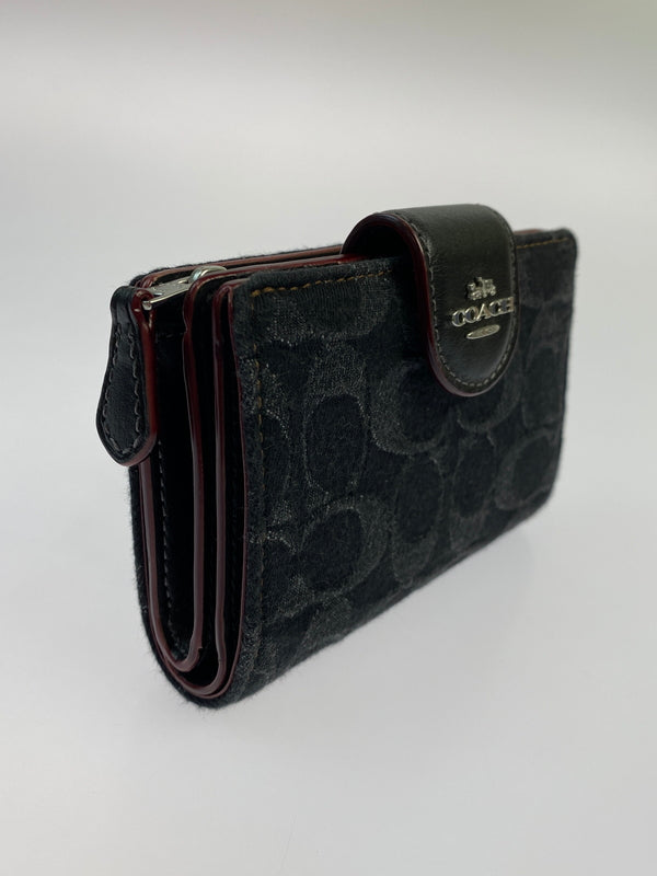 【中古品】【メンズ】 COACH コーチ ミディアム コーナー ジップ ウォレット シグネチャー デニム CP435 財布 二つ折り財布 181-260530-KS-17-min カラー：ブラック 万代Net店