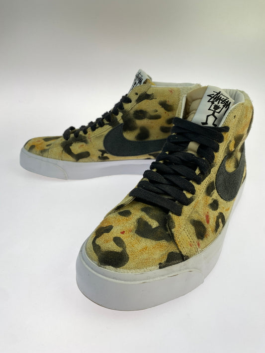 【中古品】【メンズ】 STUSSY ステューシー × NIKE ナイキ SB ZOOM BLAZER MID AH6158-700 SB ズーム ブレーザー ミッド ハンドペイント スニーカー メンズ シューズ 靴 160-260524-em-07-min サイズ：27.0cm カラー：ブラック/イエロー/レッド 万代Net店