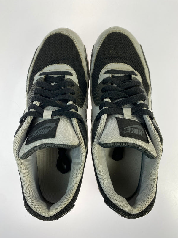 【中古品】【メンズ】 NIKE ナイキ AIR MAX 90 ESSENTIAL 537384-053 エアマックス 90 エッセンシャル スニーカー メンズ シューズ 靴 160-260524-em-06-min サイズ：27.0cm カラー：BLACK/BLACK-WOLF GREY 万代Net店