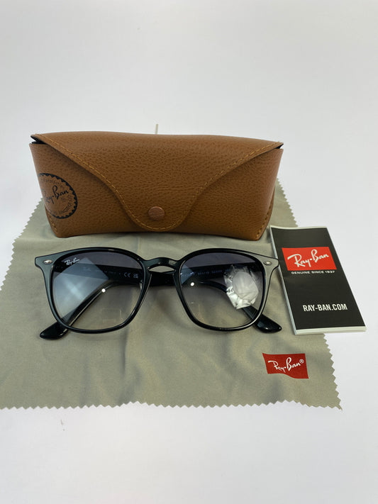 【中古品】【メンズ/レディース】 RAY-BAN レイバン SUNGLASSES RB-4258F サングラス アイウェア 203-260527-yn-18-min サイズ：52□20 150 カラー：フレーム：ブラック 万代Net店