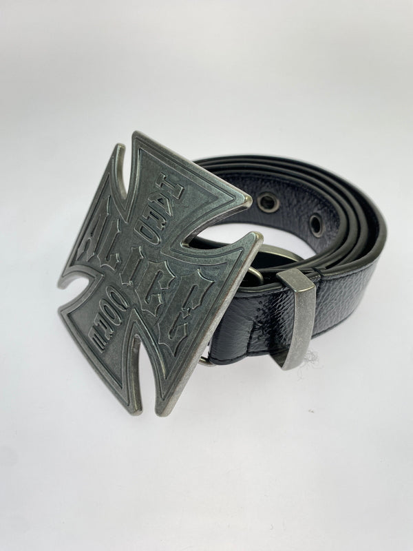 【中古品】【メンズ】 ALICE HOLLYWOOD アリス ハリウッド BLISTERED CHOPPER BELT ブリスタード チョッパー ベルト メタルバックル ロゴベルト 205-260603-em-31-min カラー：ブラック/シルバー 万代Net店