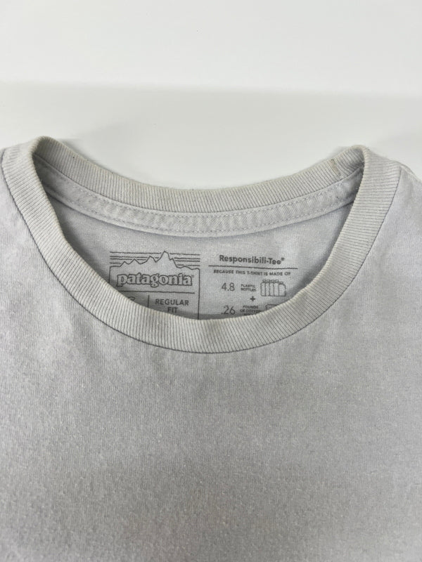 【中古品】【メンズ】 patagonia パタゴニア BOARDSHORT LOGO POCKET RESPONSIBILI TEE ボードショーツロゴポケットレスポンシビリティー 半袖Tシャツ トップス 178-260627-kk-01-hon サイズ：S カラー：ライトブルー系 万代Net店