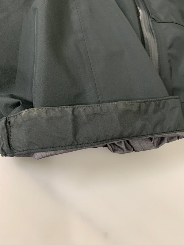 【中古品】【メンズ】 MONT-BELL モンベル 1102439 GORE-TEX ダイナアクションパーカ アウター 144-260604-AS-54-min サイズ：L カラー：ブラック/ライムグリーン 万代Net店
