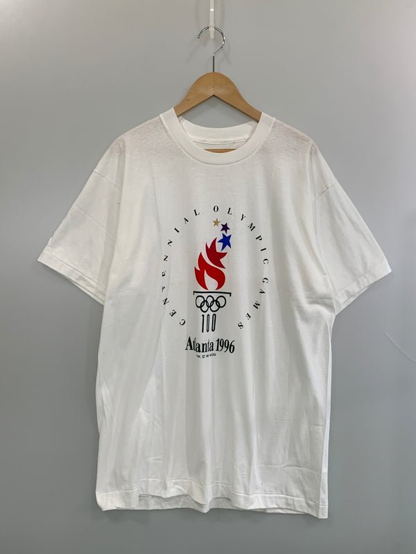 【現状渡し品】【メンズ】 ATLANTA OLYMPICS アトランタオリンピック 1996 OFFICIAL MARK TEE オフィシャルマーク 半袖Tシャツ 146-260714-ta-19-min サイズ：サイズ不明 カラー：ホワイト 万代Net店