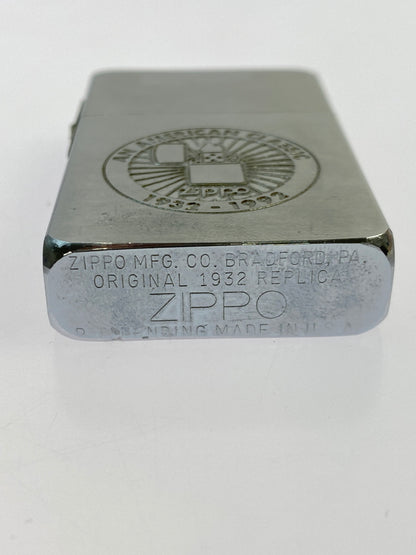 【中古品】【メンズ/レディース】 ZIPPO ジッポ AN AMERICAN CLASSIC 1932-1992 アメリカン クラシック オイルライター 206-260603-em-28-min カラー：シルバー 万代Net店