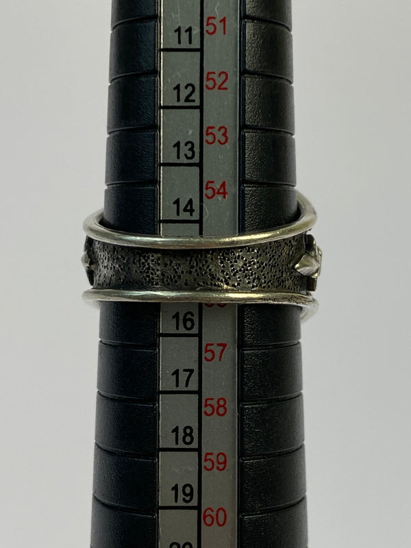 【中古品】【メンズ/レディース】 LEE DOWNEY リー・ダウニー SCULPTED SKULL RING スカルプテッド スカル リング 指輪 アクセサリー 192-260603-em-25-min カラー：シルバー/珊瑚色 万代Net店