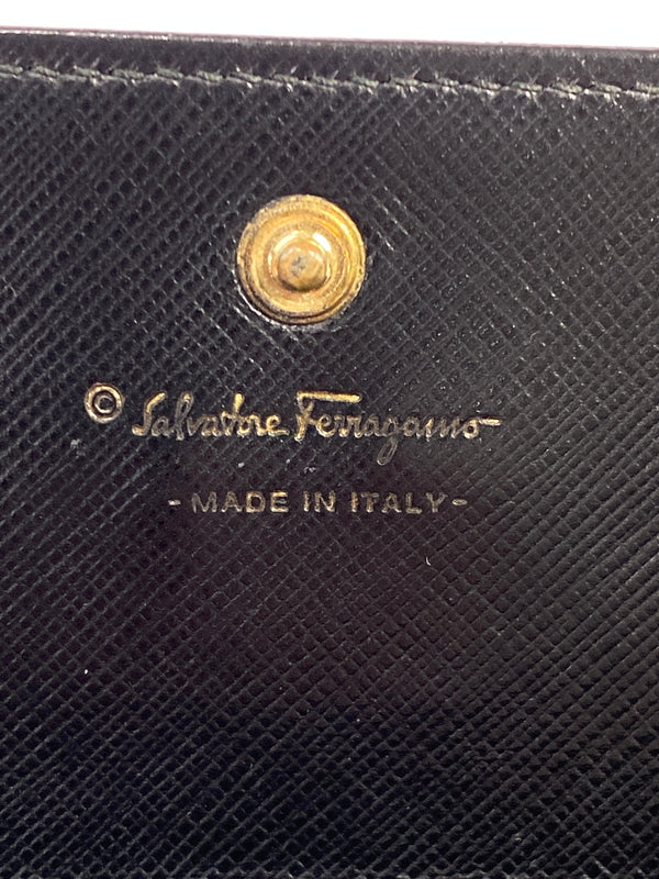 【中古品】【メンズ/レディース】 SALVATORE FERRAGAMO サルヴァトーレ フェラガモ ヴァラリボン バイカラー 二つ折り財布 22-C493 181-260713-KS-12-min カラー：ブラック/ホワイト 万代Net店