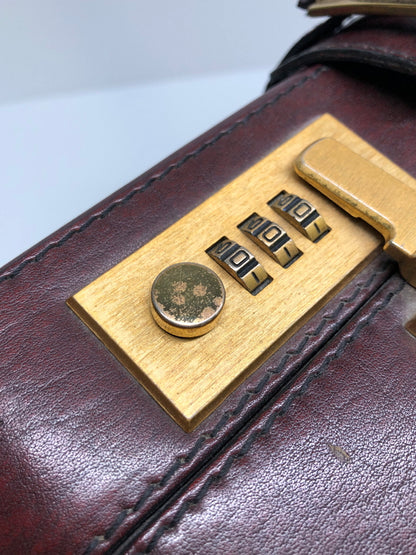 【中古品】 GOLD PFEIL ゴールドファイル EXECUTIVE 2150 エグゼクティブ バッグ ビジネスバッグ スーツケース トランク 188-260910-YS-01-hon カラー：ダークブラウン 万代Net店