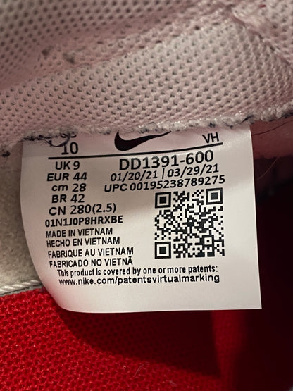 【中古品】【メンズ】 NIKE ナイキ DUNK LOW RETRO CHAMPIONSHIP RED DD1391-600 ダンク ロー レトロ チャンピオンシップ レッド 靴 シューズ スニーカー SNEAKER 160-260530-KS-02-min サイズ：28cm US10 カラー：レッド/ホワイト 万代Net店