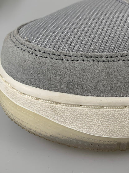 【中古品】【メンズ】 NIKE ナイキ AIR FORCE 1 LOW '07 LV8 FZ5222-001 エアフォース1 ロー スニーカー メンズ シューズ 靴 160-260603-em-10-min サイズ：28.0cm カラー：LIGHT SMOKE GREY METALLIC GOLD PALE IVORY 万代Net店