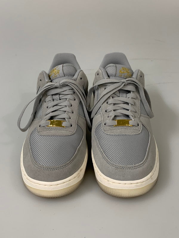 【中古品】【メンズ】 NIKE ナイキ AIR FORCE 1 LOW '07 LV8 FZ5222-001 エアフォース1 ロー スニーカー メンズ シューズ 靴 160-260603-em-10-min サイズ：28.0cm カラー：LIGHT SMOKE GREY METALLIC GOLD PALE IVORY 万代Net店