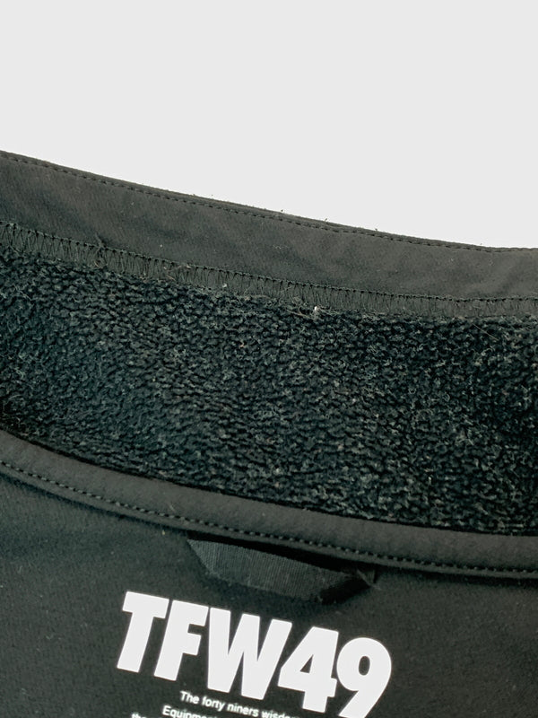 【中古品】【メンズ】 TFW49 ティーエフダブリュー T042220006 HALF ZIP PULLOVER ハーフジッププルオーバー アウター 148-260531-AS-12-min サイズ：XL カラー：ブラック 万代Net店