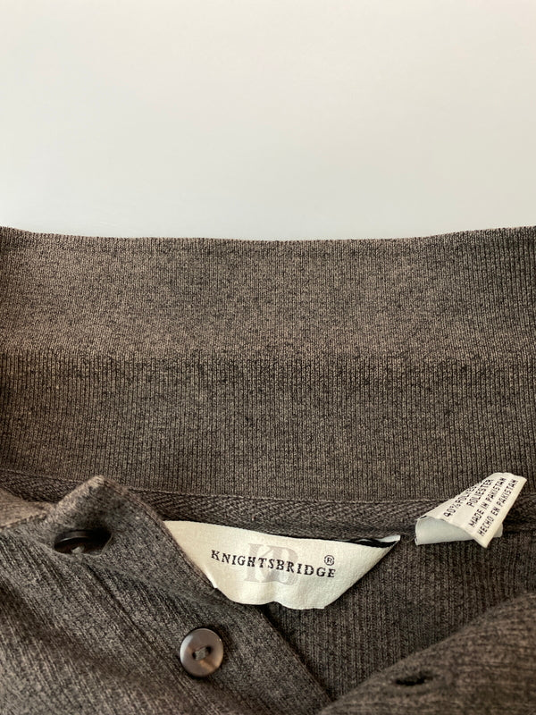 【中古品】【メンズ】 KNIGHTSBRIDGE ナイツブリッジ LS KNIT POLO 長袖 ニット ポロ メンズ ポロシャツ トップス 146-260717-em-44-min サイズ：Ｌ カラー：チャコール 万代Net店