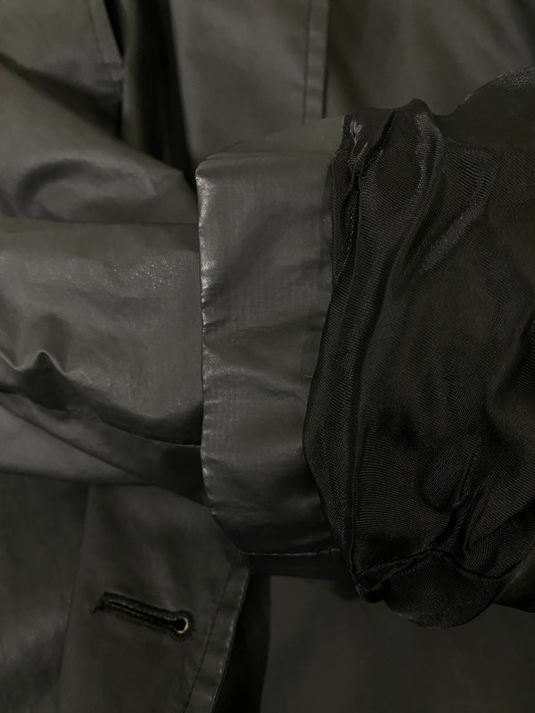 【現状渡し品】【メンズ】 GIORGIO ARMANI CLASSICO ジョルジオアルマーニ クラシコ NYLON TRENCH COAT ナイロン トレンチ コート メンズ アウター 141-260615-em-05-min カラー：ブラック 万代Net店