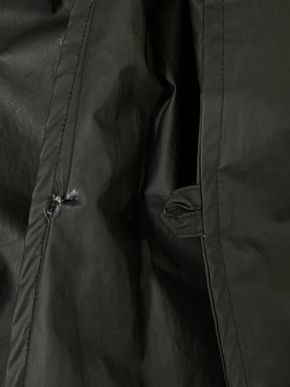 【現状渡し品】【メンズ】 GIORGIO ARMANI CLASSICO ジョルジオアルマーニ クラシコ NYLON TRENCH COAT ナイロン トレンチ コート メンズ アウター 141-260615-em-05-min カラー：ブラック 万代Net店