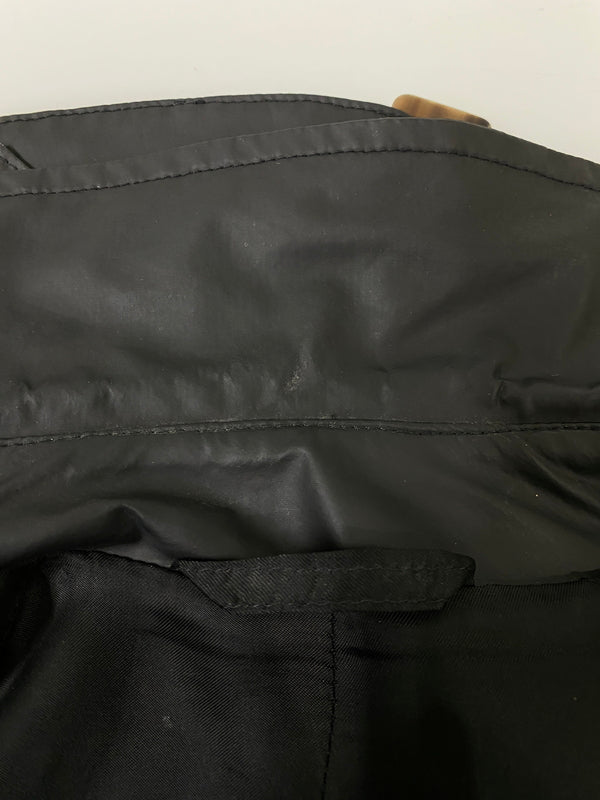 【現状渡し品】【メンズ】 GIORGIO ARMANI CLASSICO ジョルジオアルマーニ クラシコ NYLON TRENCH COAT ナイロン トレンチ コート メンズ アウター 141-260615-em-05-min カラー：ブラック 万代Net店