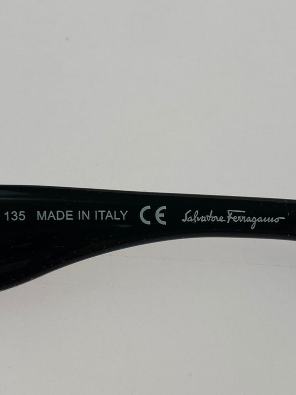 【中古品】【メンズ/レディース】 SALVATORE FERRAGAMO サルヴァトーレフェラガモ SUNGLASSES サングラス メガネ ファッション アクセサリー 203-260603-em-27-min カラー：ブラック/ブラウン 万代Net店