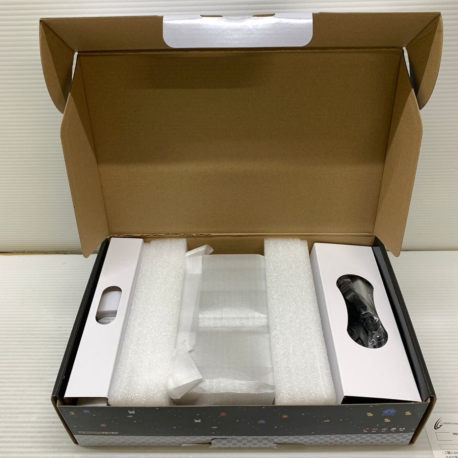 【中古品】 レトロフリーク (レトロゲーム互換機) (コントローラーアダプターセット) ゲームソフト レトロゲーム 023-260606-em-01-min 万代Net店